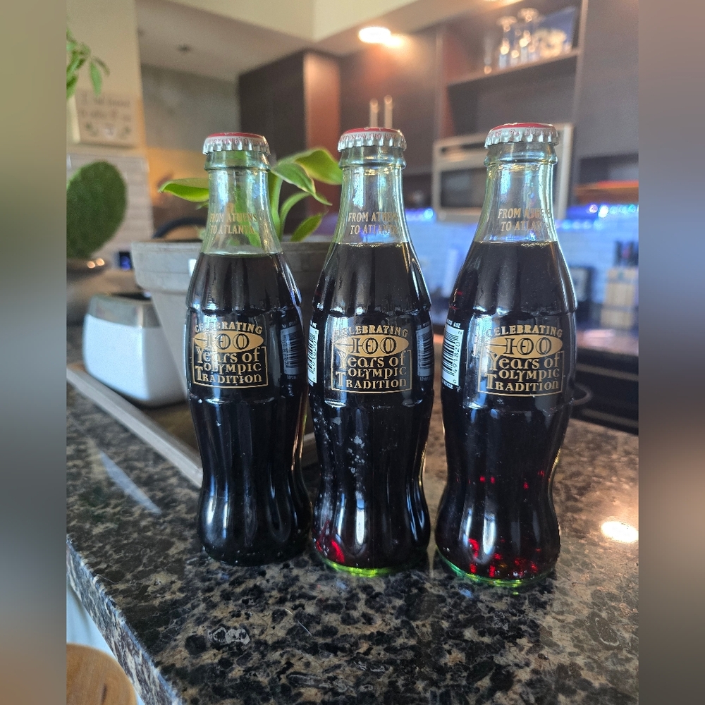 3 Collectable CocaCola 100 Years Of Olimpic Tradition Classic Original Formula